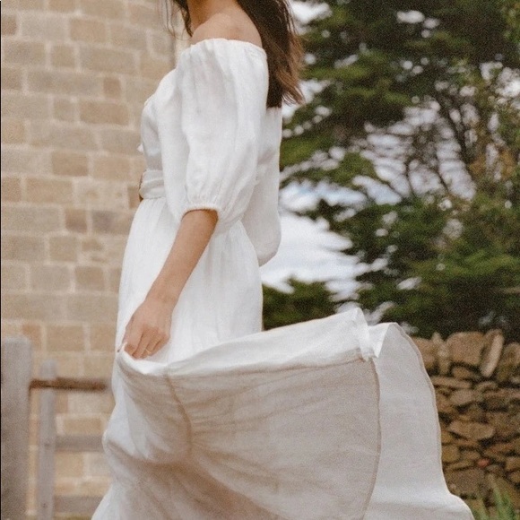 Spell Gardenia Gown - Picture 4 of 10